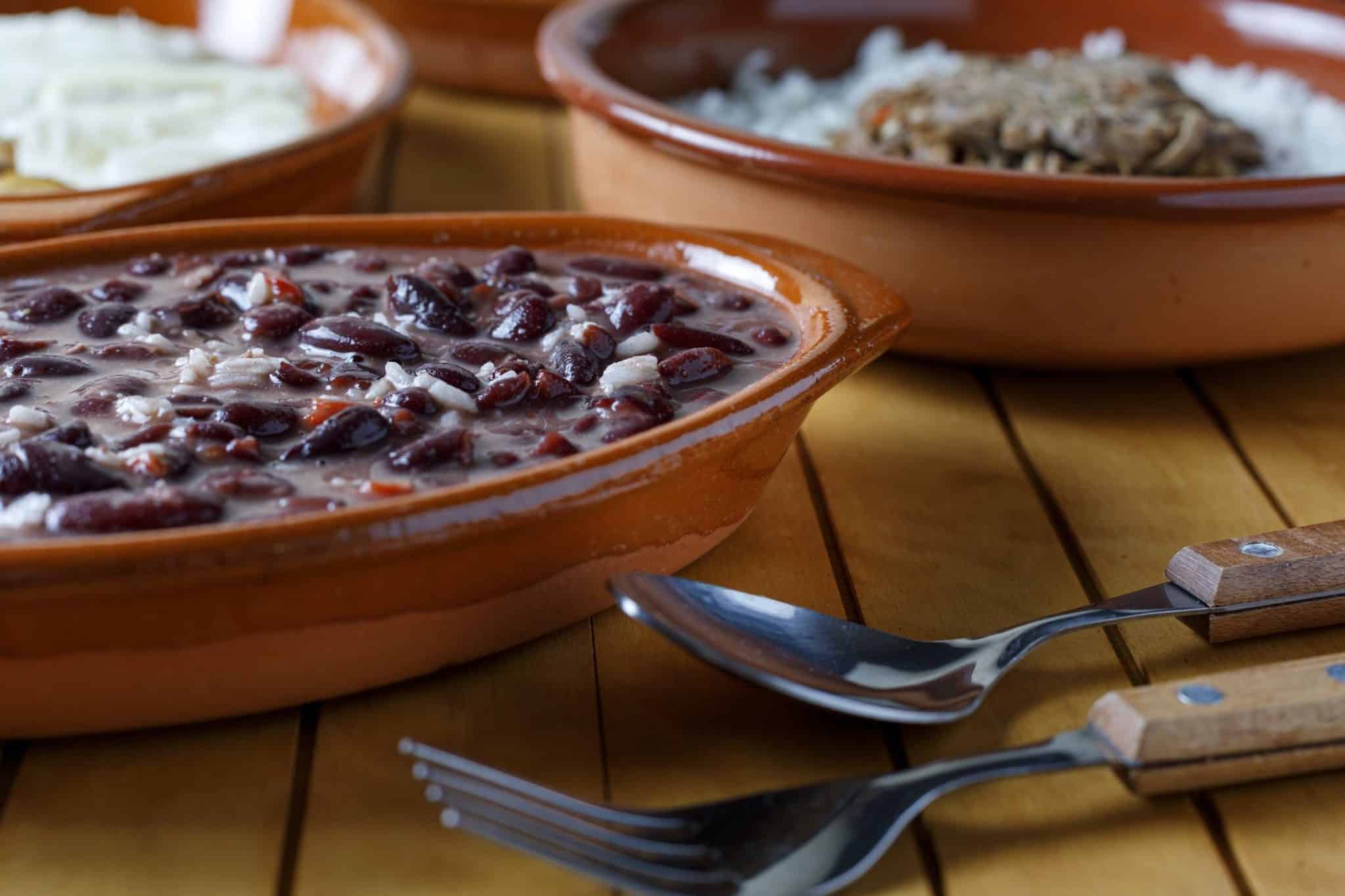 Mi Abuela’s Puerto Rican Red Beans From Scratch Familia