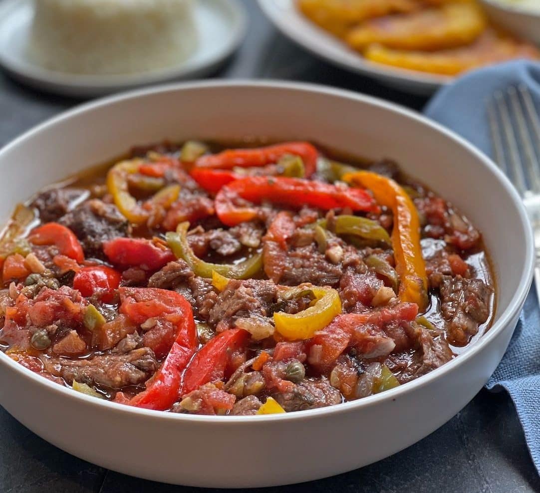 Ana's Ropa Vieja with Muchos Spices and Red Wine – Familia Kitchen