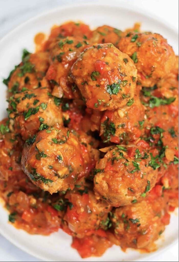 Cuban meatballs with ground turkey and sofrito